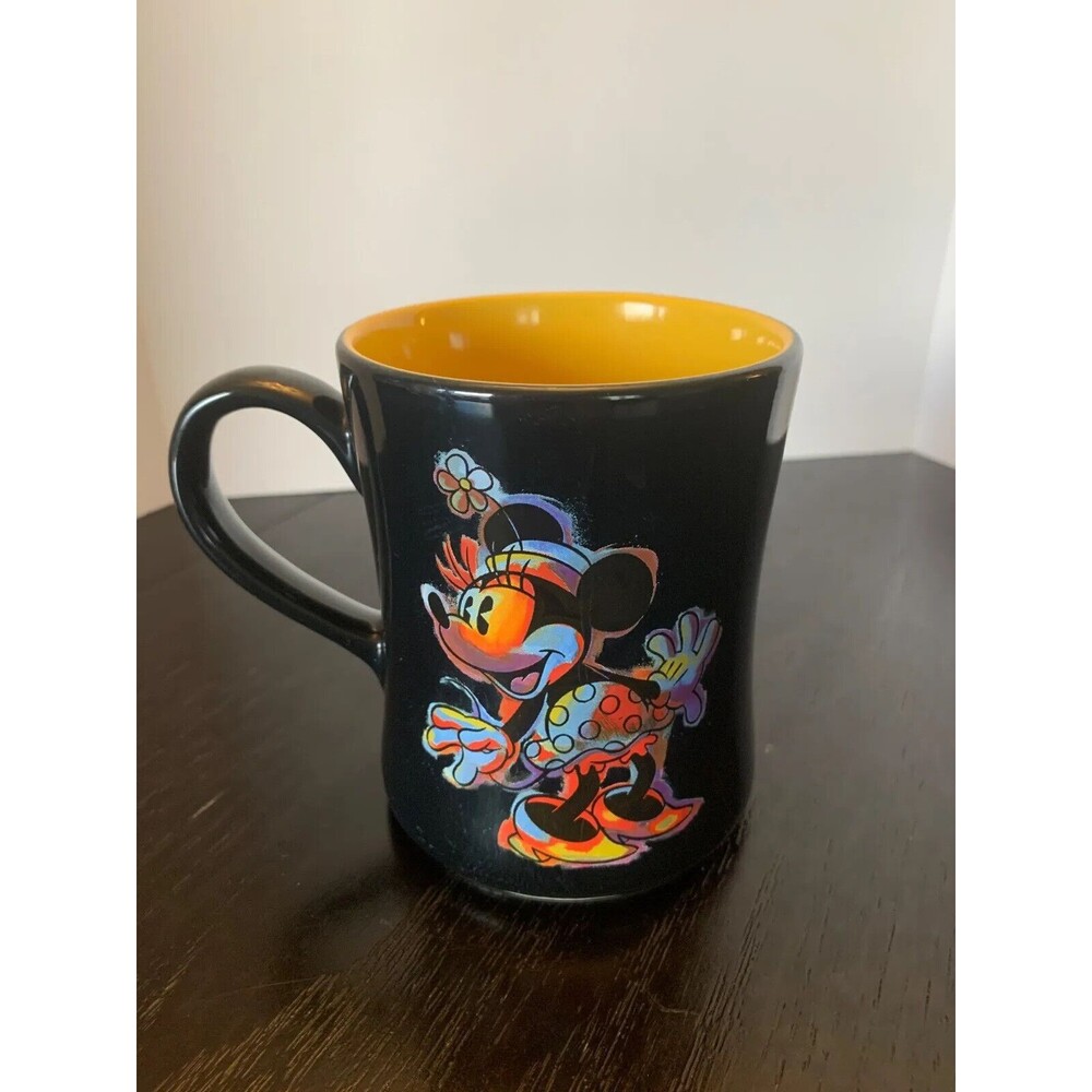 Disney Store Minnie Mouse Coffee Mug Black Ceramic Cup two Sided Yellow Inside